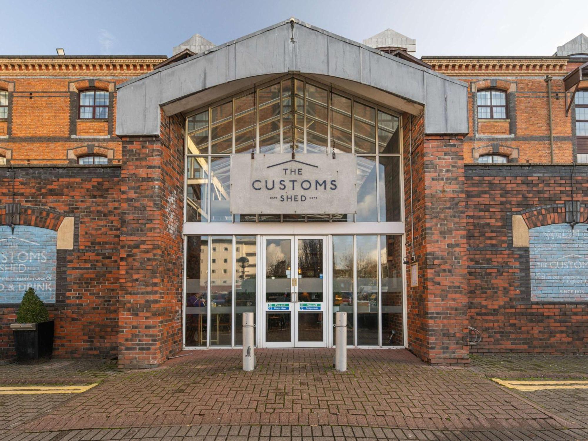 Novotel Cardiff Centre Exterior photo